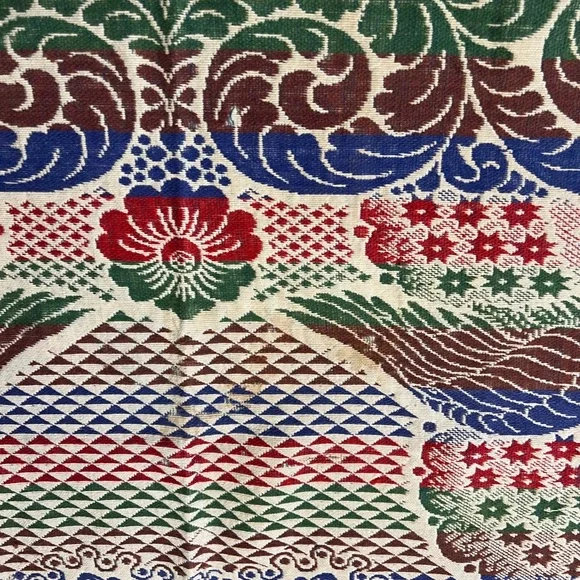 Colorful Vintage Tapestry with Bird Design